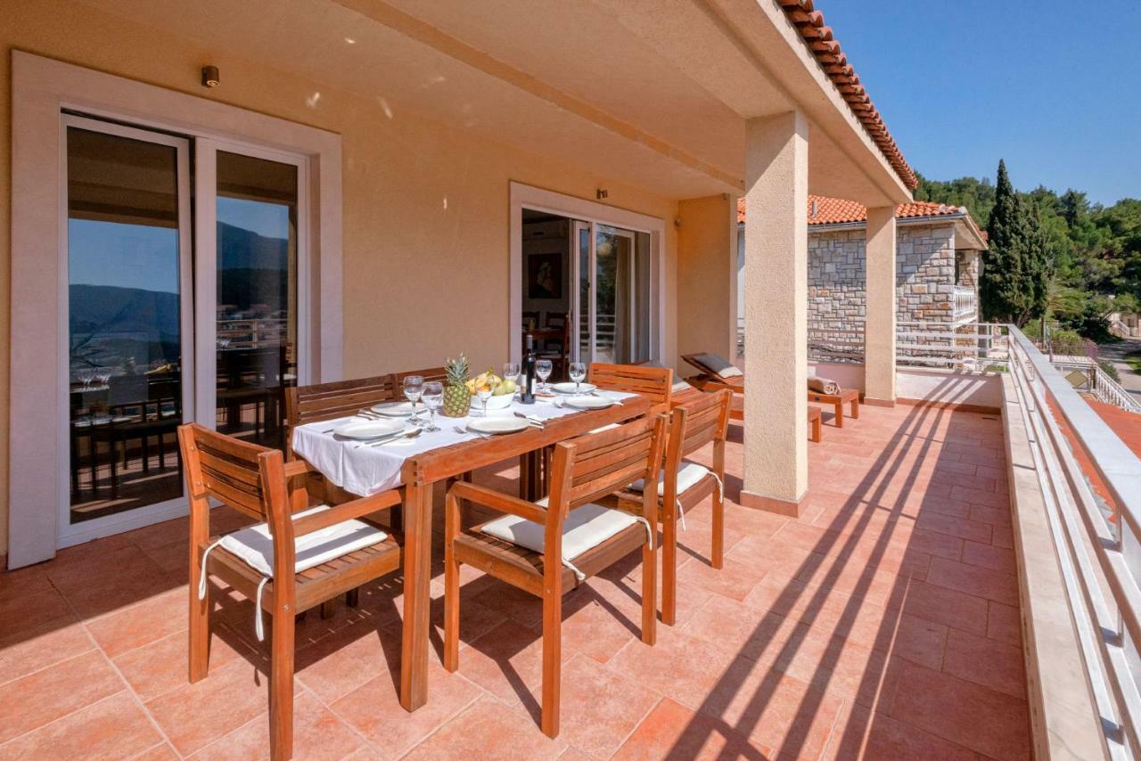 דירות ילסה Casa Di Giorgio מראה חיצוני תמונה
